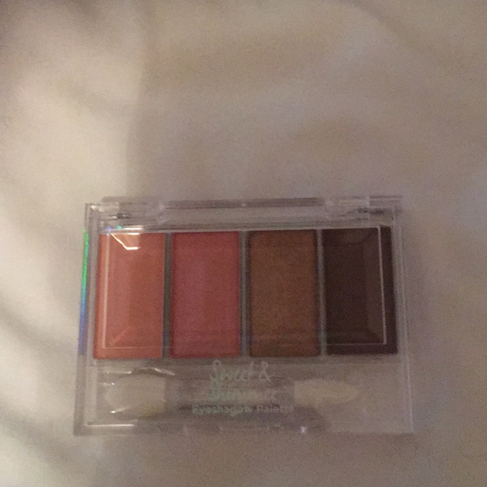 Eyeshadow